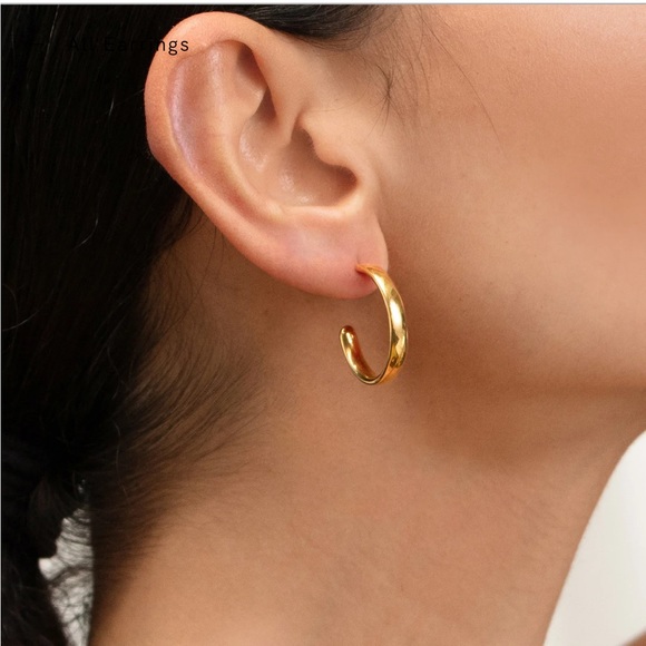 MONICA VINADER 18K Gold Vermeil Hoop Earrings - Picture 4 of 11